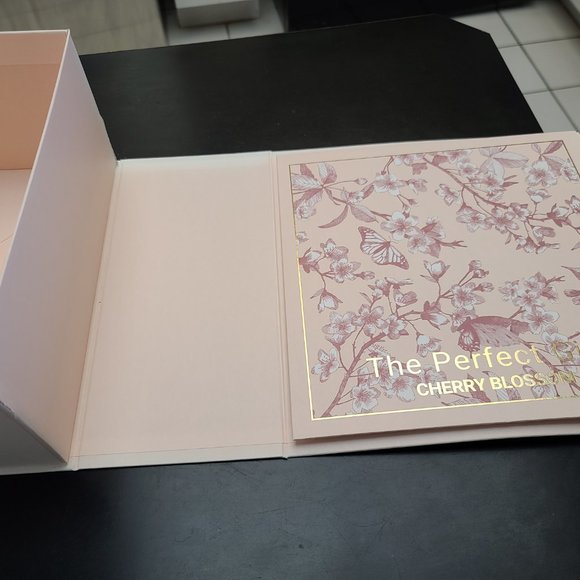 BOxes - Picture 12 of 13